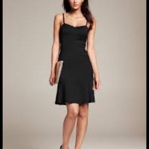 Banana Republic Black Fit & Flare Ruffle Hem Dress NWT Size 4